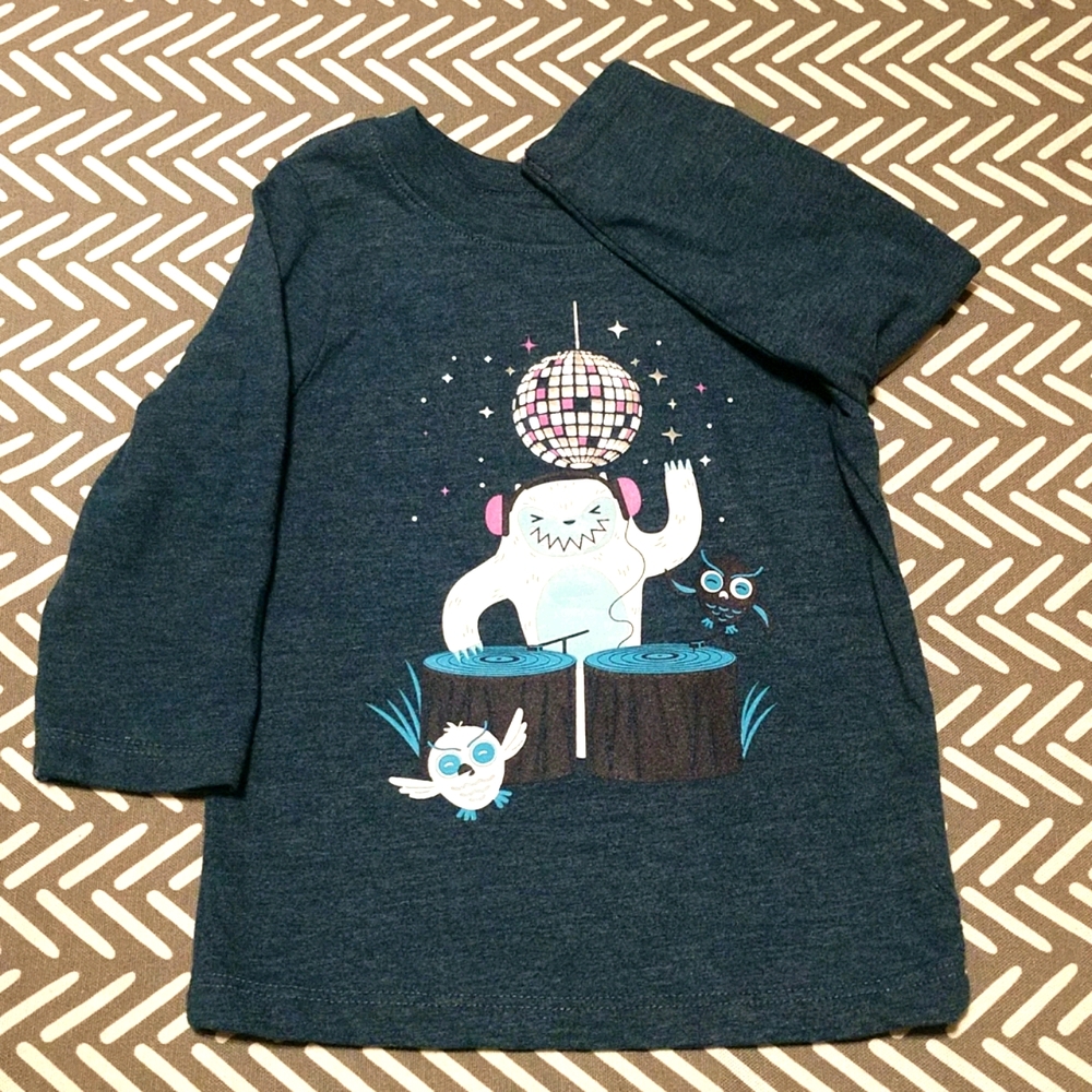 Heather blue yeti long sleeve t-shirt